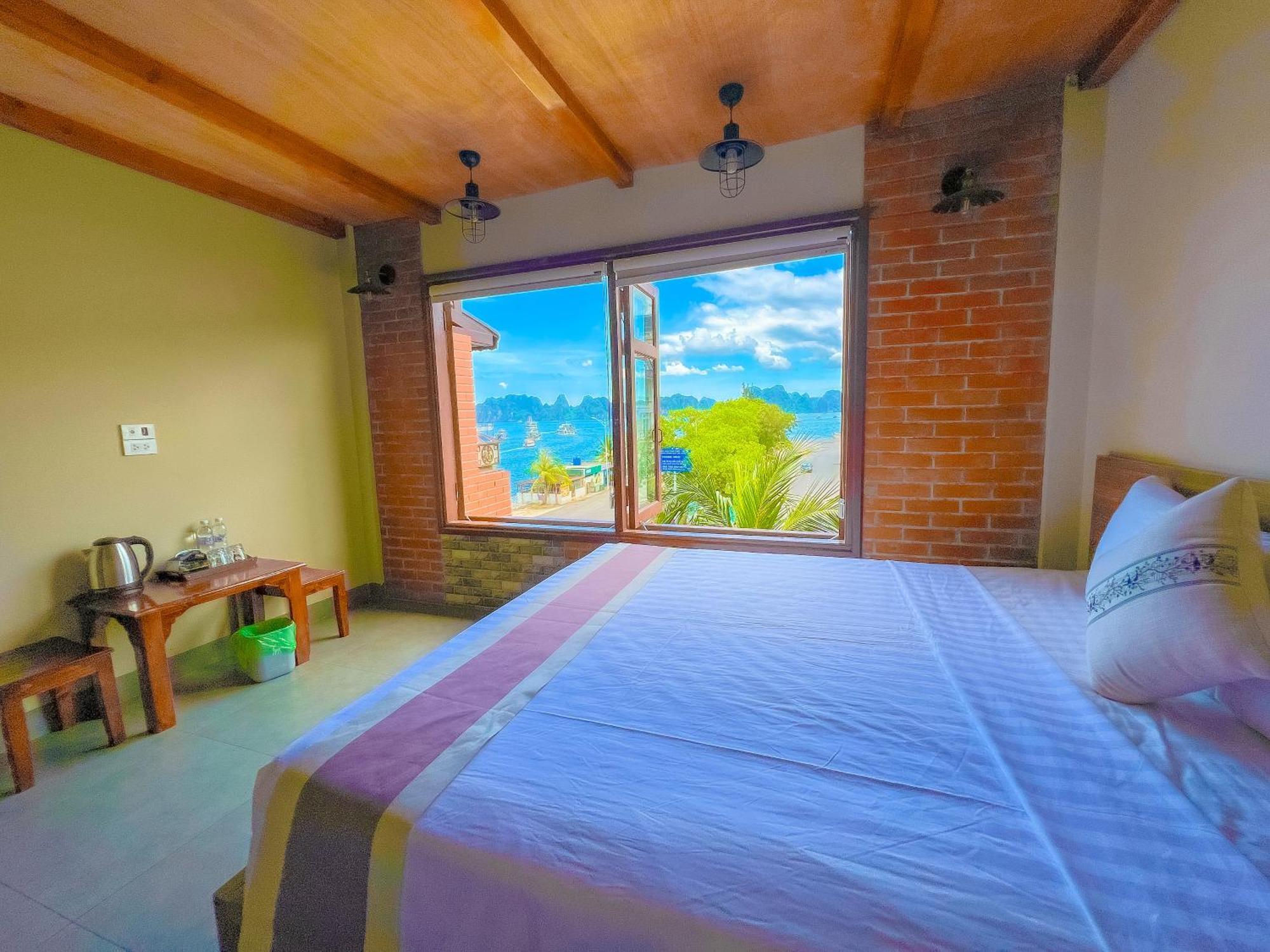 Canh Buom Homestay - Tuan Chau Ha Long Exterior photo
